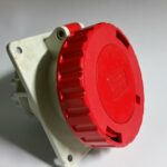 ILME 3264 PIW Presa CEE 3p+t 32A  380V ip67