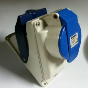 GEWISS GW66415 Presa interbloccata 220V per quadri GEWISS ISS