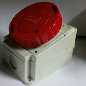 ILME 3265PPW Presa CEE 3P+N+T 380Vda parete  IP67