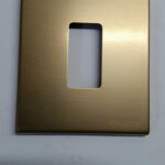 BTICINO 501/11B Placca BTICINO Magic per scatola tonda alluminio bronzo 1 posto