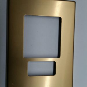 BTICINO 503/41NB Placca BTICINO Magic per 503 1 posto quadrato +1 bronzo
