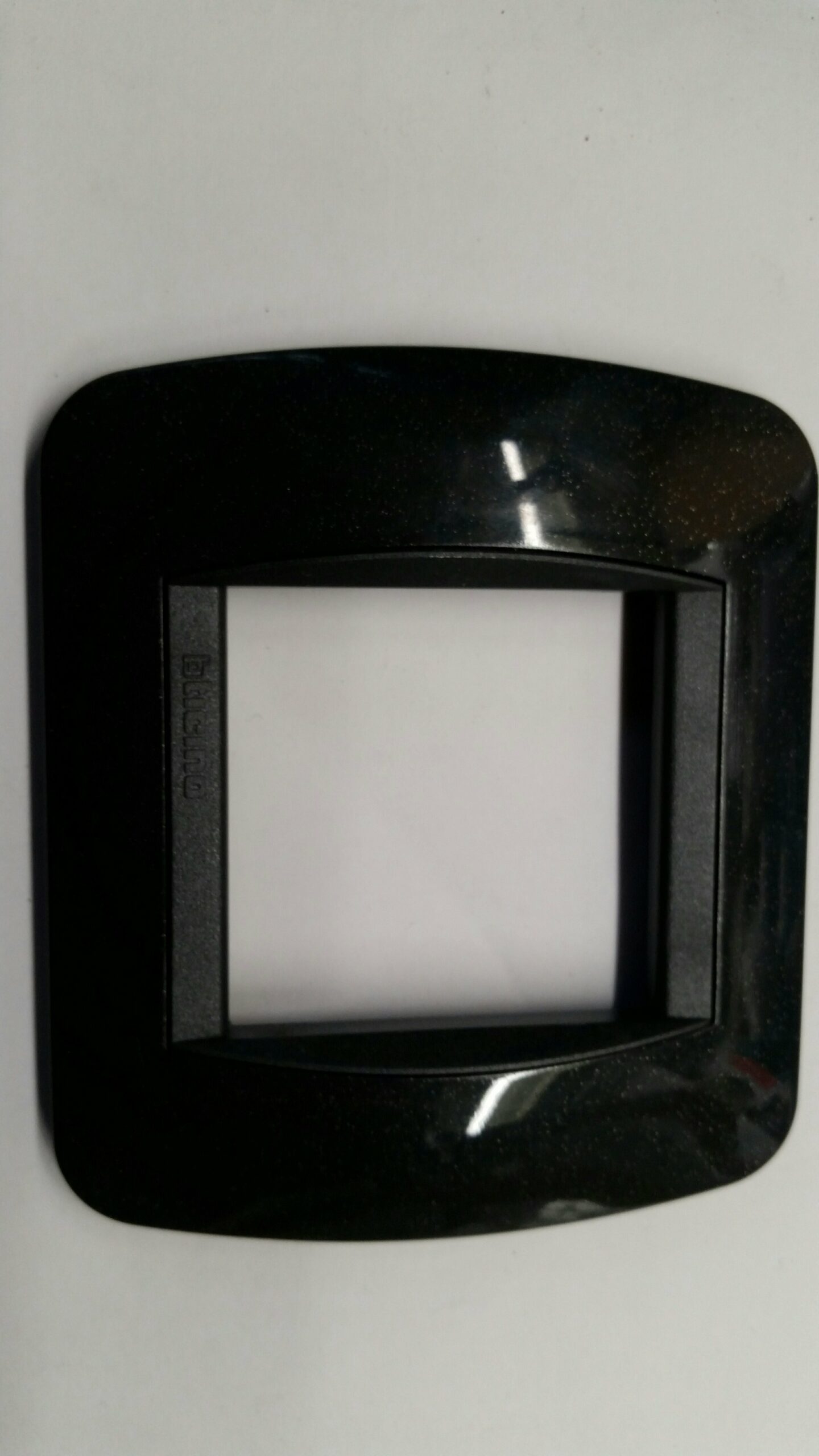BTICINO L4802PA Placca BTICINO Living International plastica per scatola tonda acciaio scuro 2000 2 posti