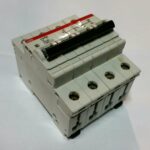 ABB S253NAC06 ABB  interruttore magnetotermico  06A 4 moduli