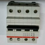 ABB EY 274 C20 ABB  interruttore magnetotermico C20, 4P, 10kA