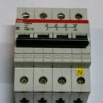 ABB EF 102 7 Interruttore magnetotermico automatico ABB  4P C10 6kA