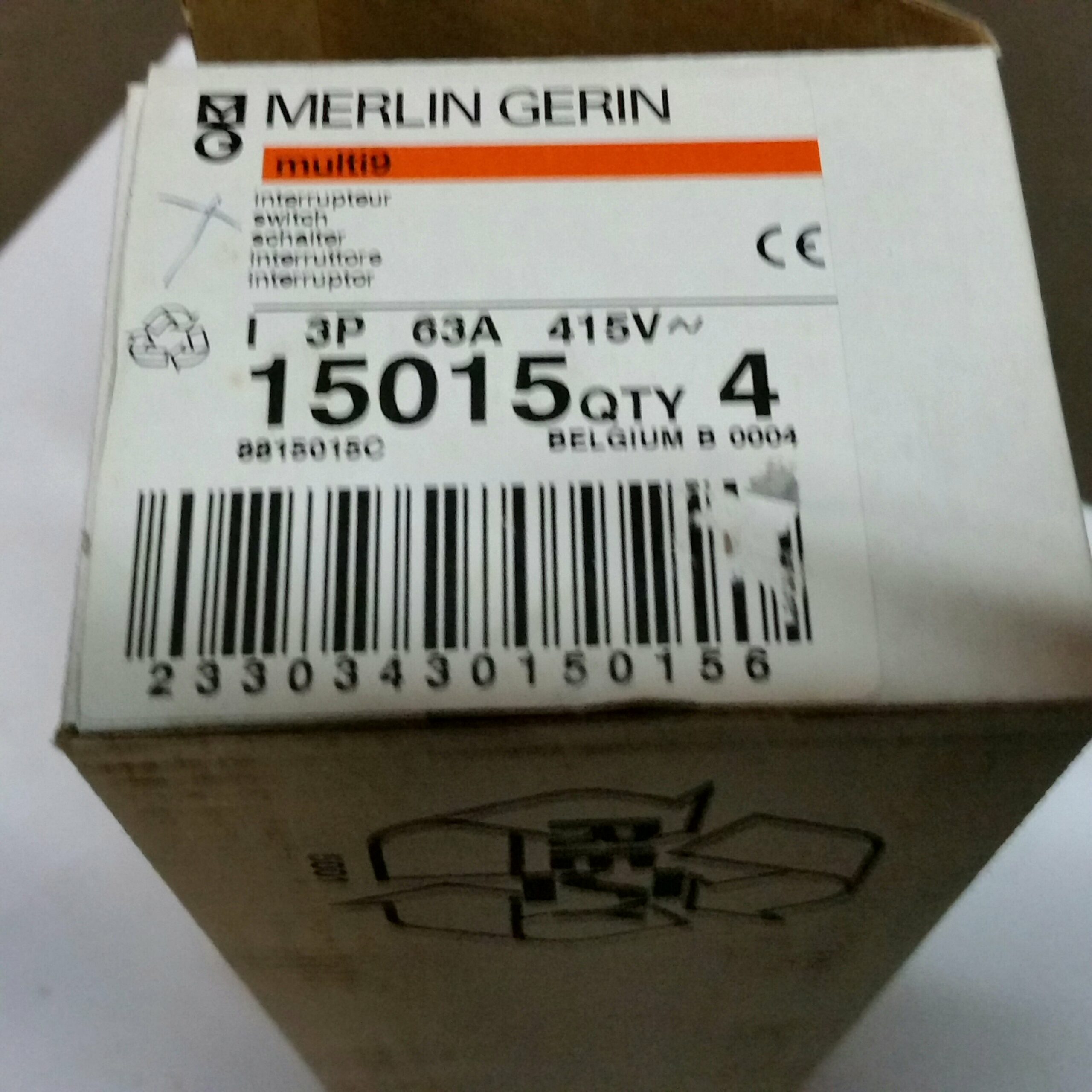 MERLIN GERIN SCHNEIDER 15015 Interruttore magnetotermico MERLIN GERIN 63A 6kA 3 poli - immagine 2