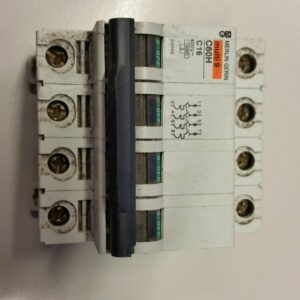 MERLIN GERIN SCHNEIDER 24948 Interruttore magnetotermico MERLIN GERIN C60N, 16A 4 poli