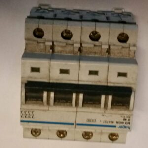 MERLIN GERIN SCHNEIDER MCA463 Interruttore magnetotermico MERLIN GERIN SCHNEIDER ER 63A 4P 6kA