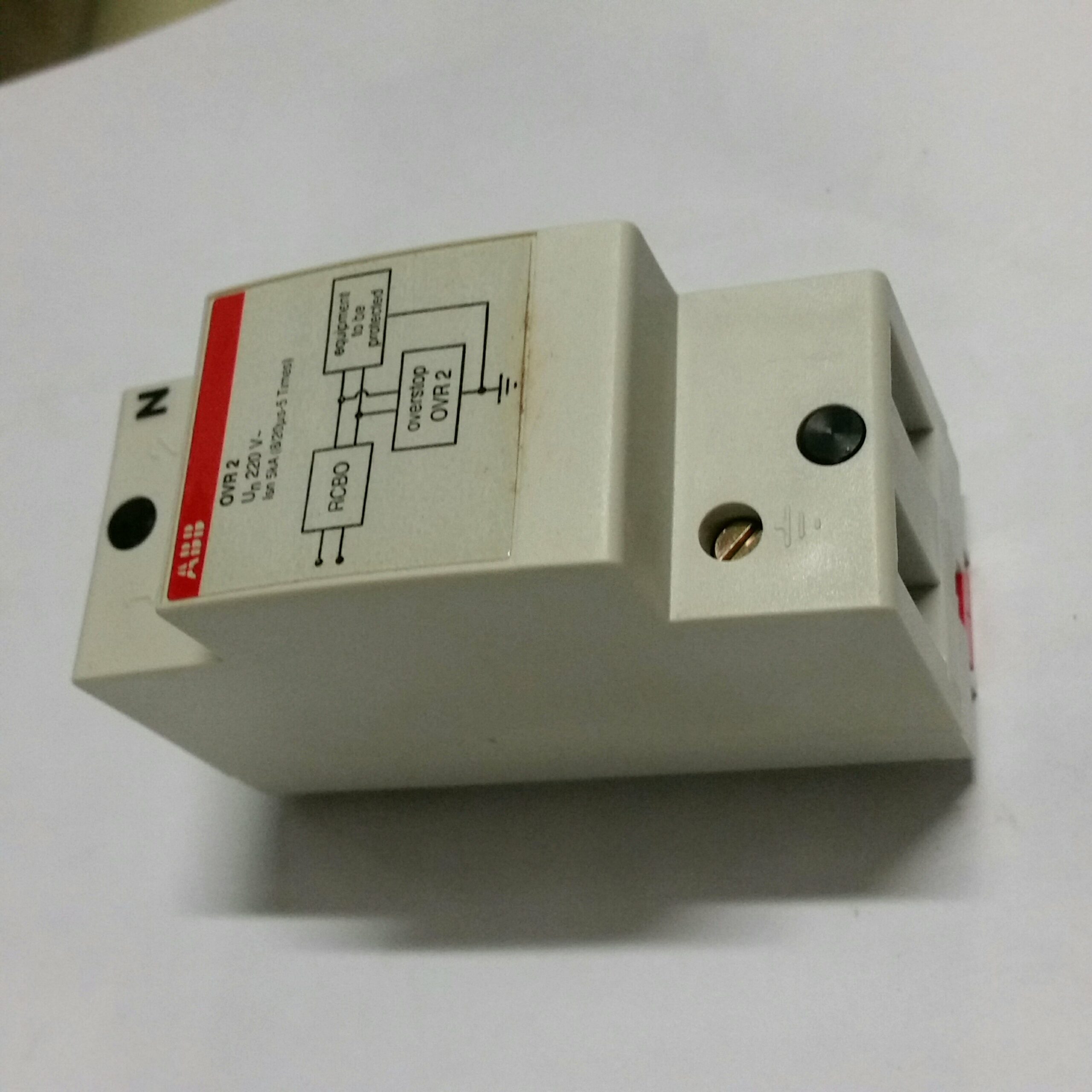 ABB EF 996 2 Protezione contro le sovratensioni