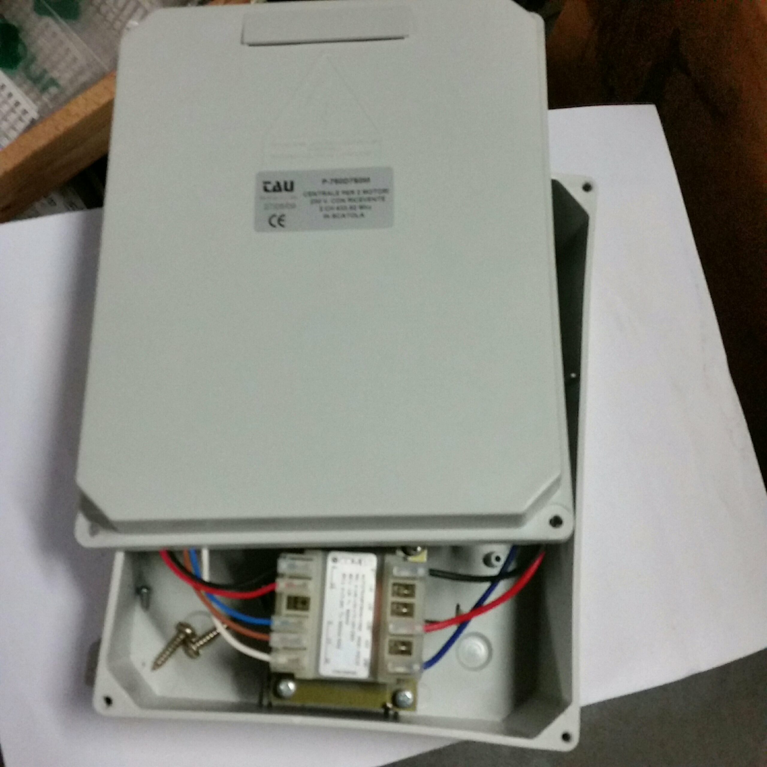 TAU P-750D750M Centrale per due motori