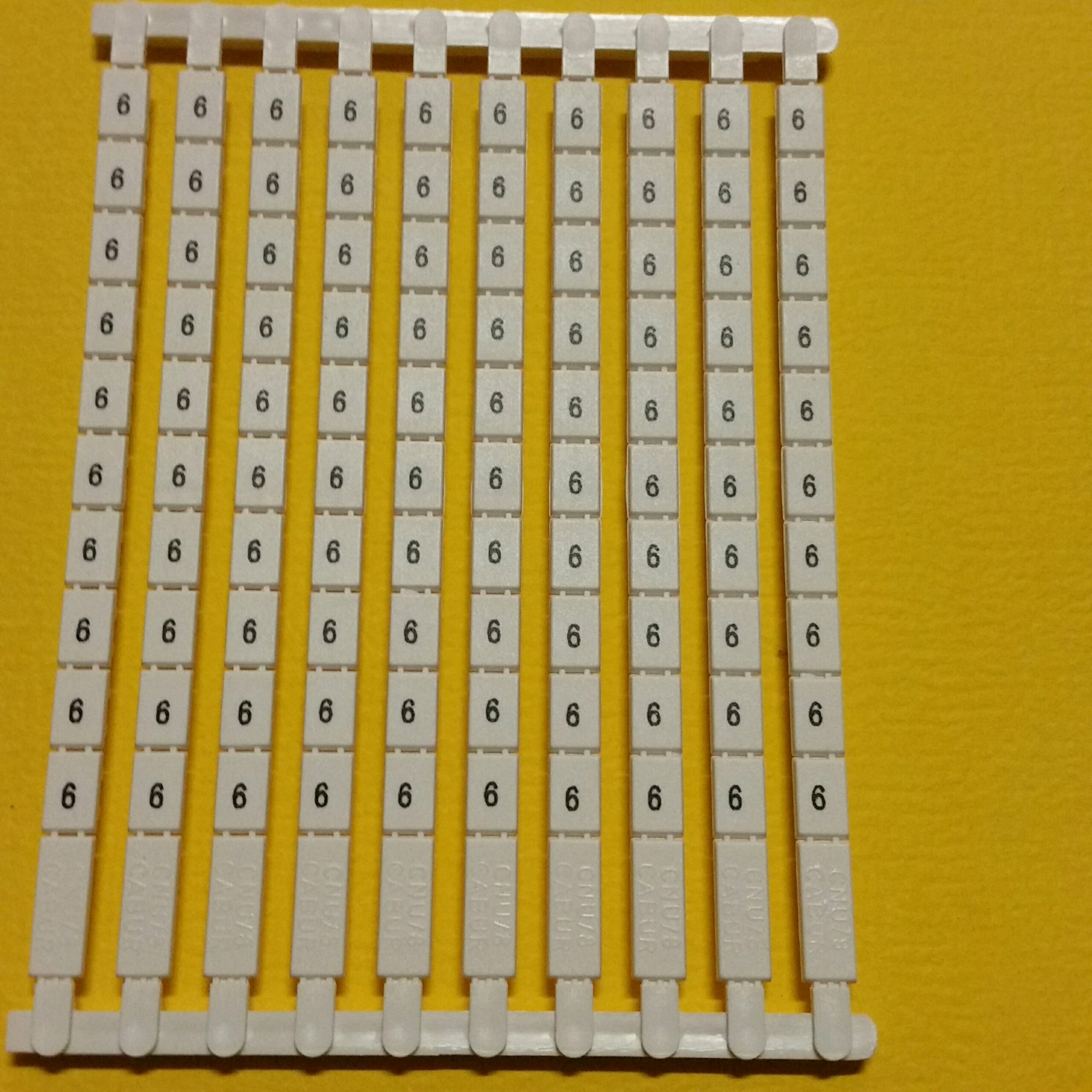 CABUR N8666 Striscia numero 6