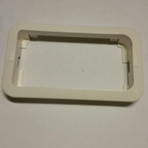 URMET 752/1 Cornice copriviti per scatole da incasso
