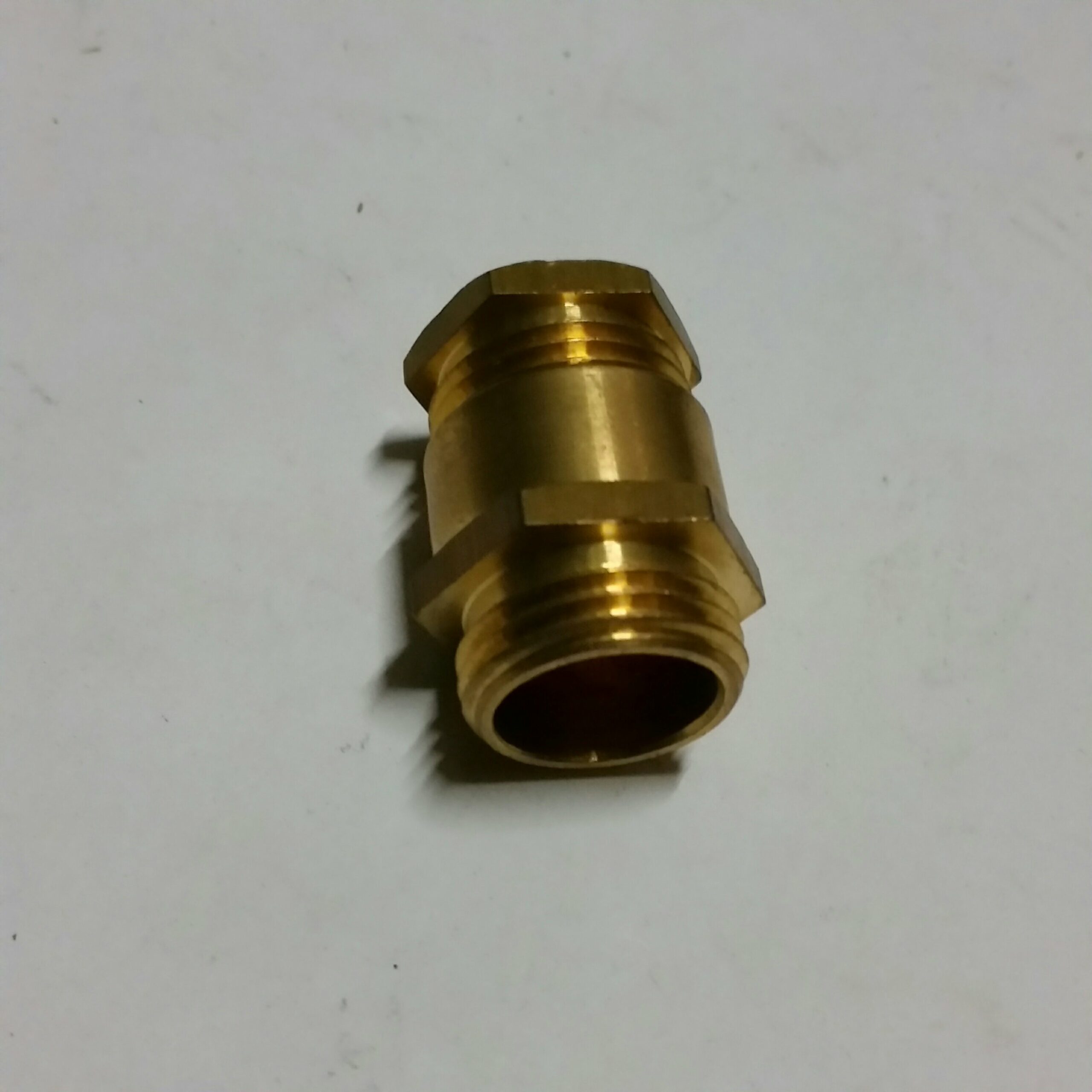 Pressacavo in ottone passo gas 1/2
