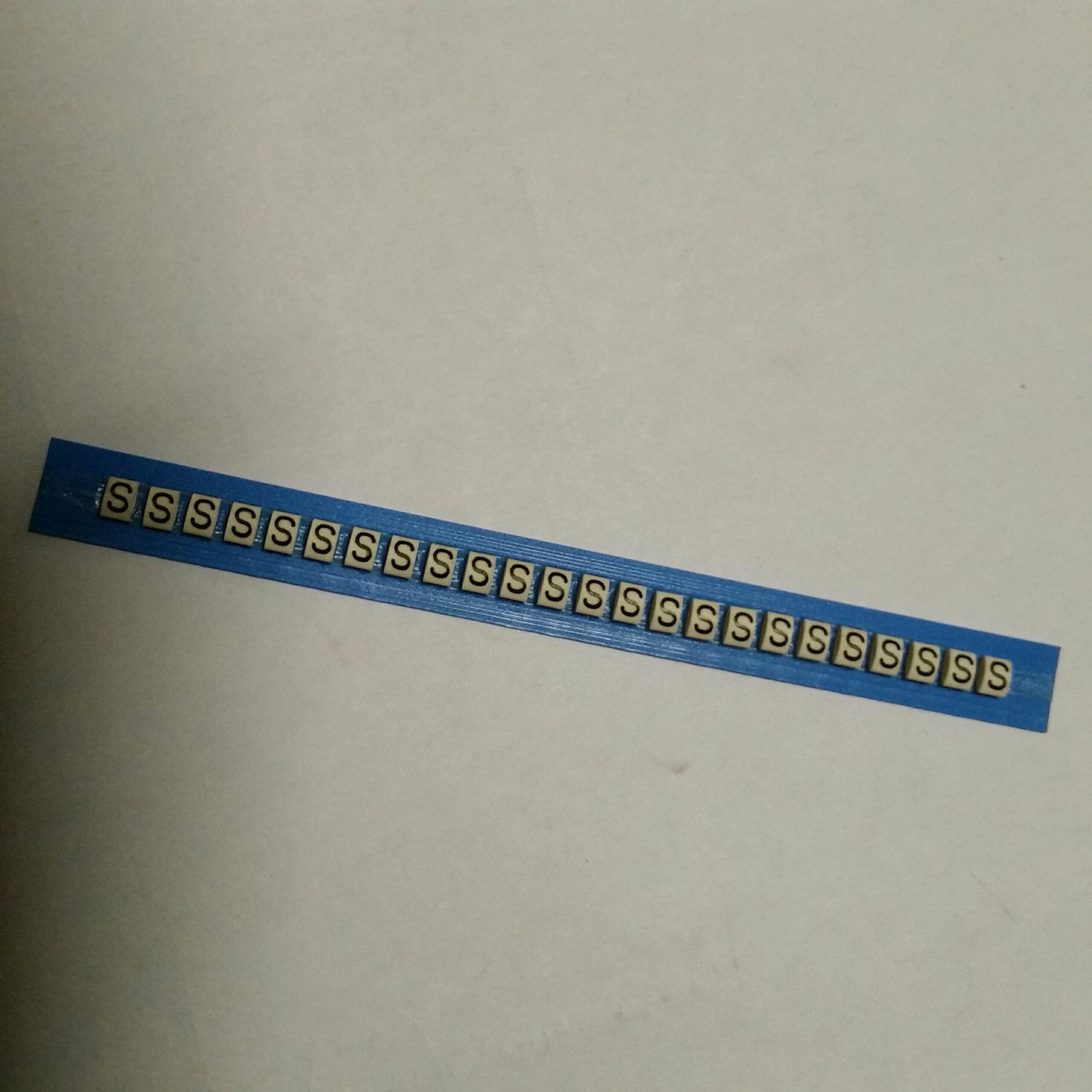 Grafoplast segna cavo simbolo " S "