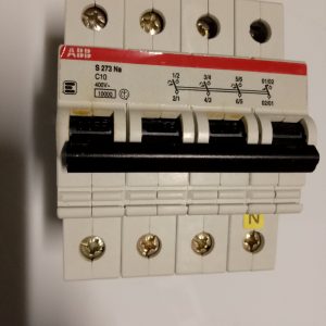 INTERRUTTORE AUTOMATICO ABB